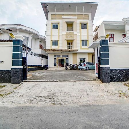 Oyo 91170 Ayahanda Residence Μεντάν Εξωτερικό φωτογραφία