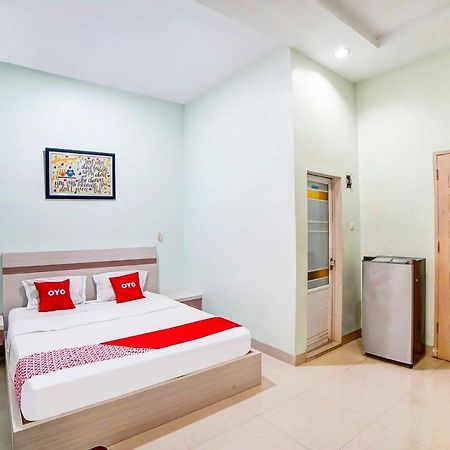 Oyo 91170 Ayahanda Residence Μεντάν Εξωτερικό φωτογραφία
