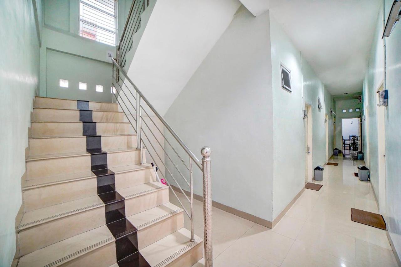 Oyo 91170 Ayahanda Residence Μεντάν Εξωτερικό φωτογραφία